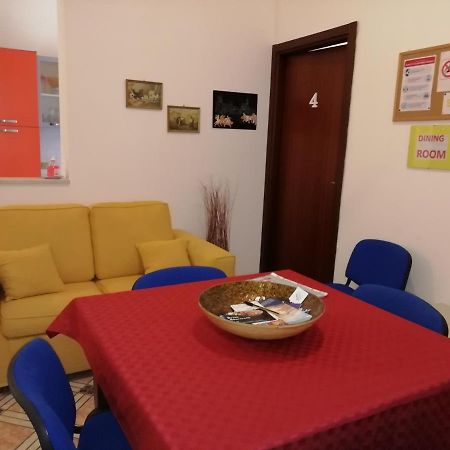 Casa Claudia Otel Palermo Dış mekan fotoğraf