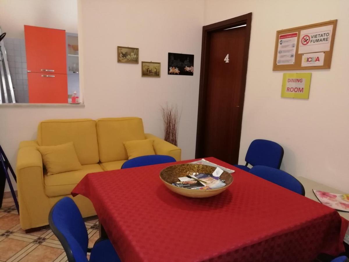 Casa Claudia Otel Palermo Dış mekan fotoğraf