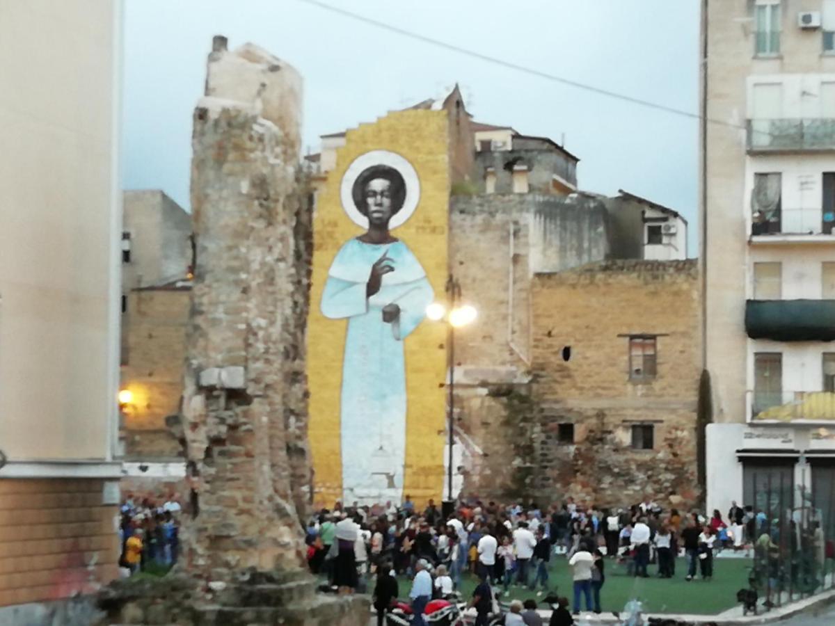 Casa Claudia Otel Palermo Dış mekan fotoğraf